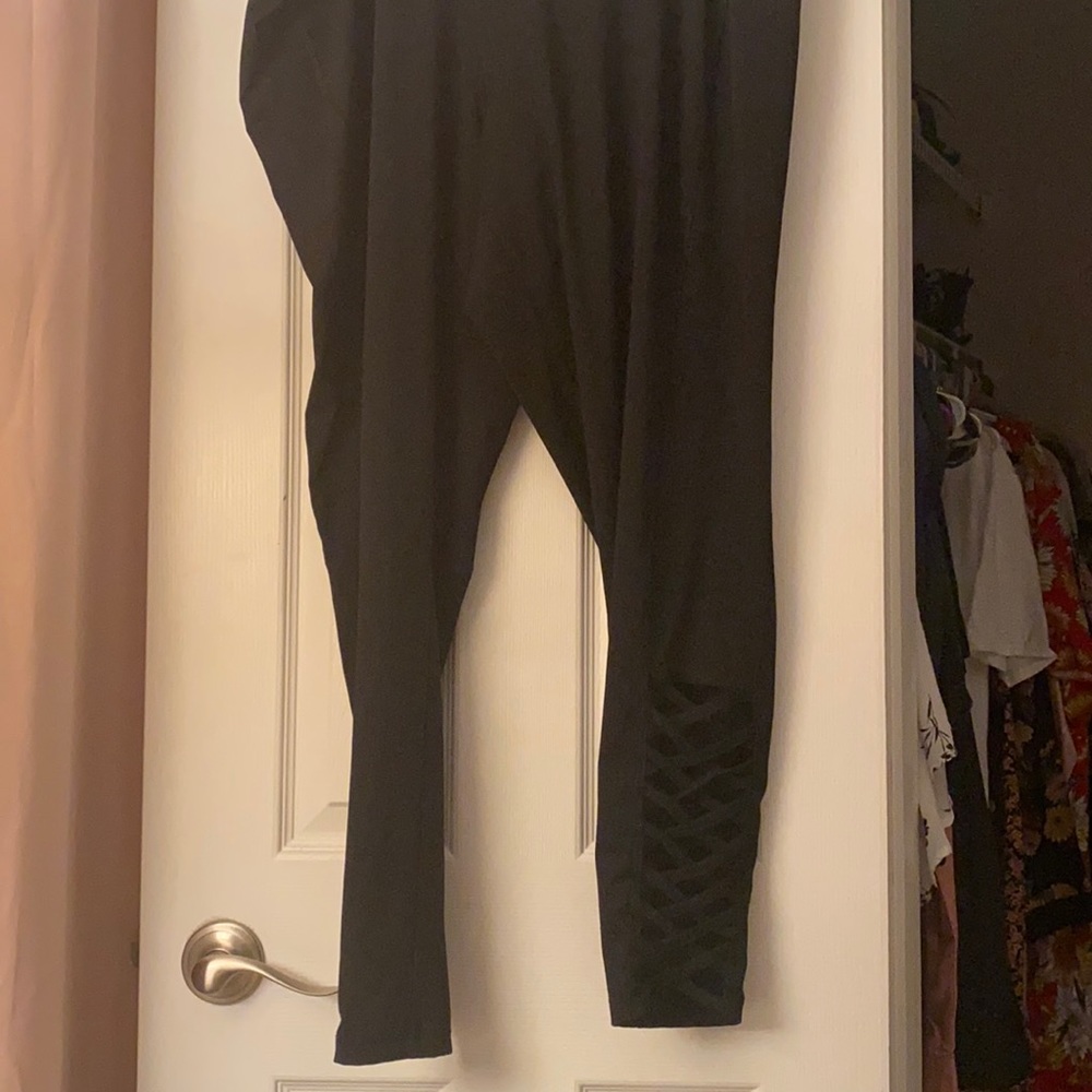 COPY - Black lattice detail leggings